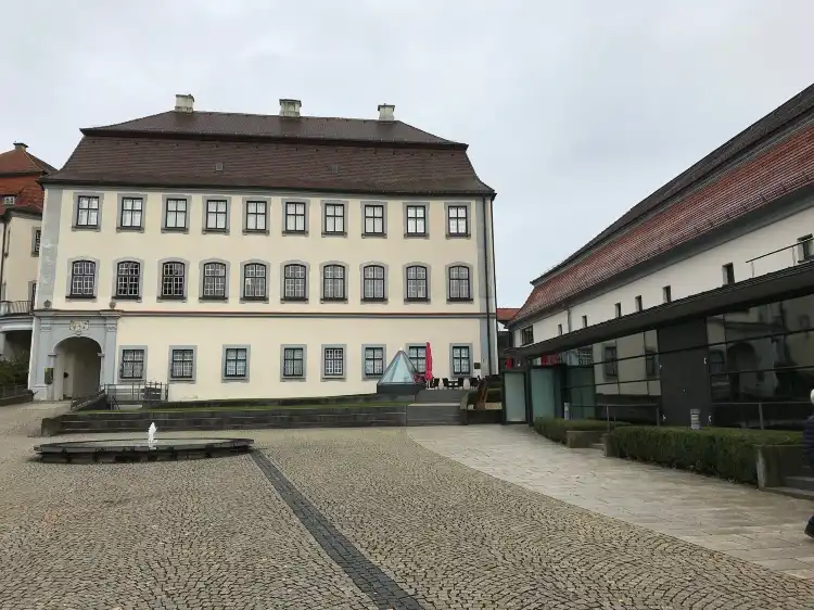 Hotels in Laupheim