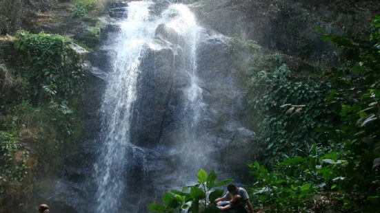 Waterfall la Piedra del Indio