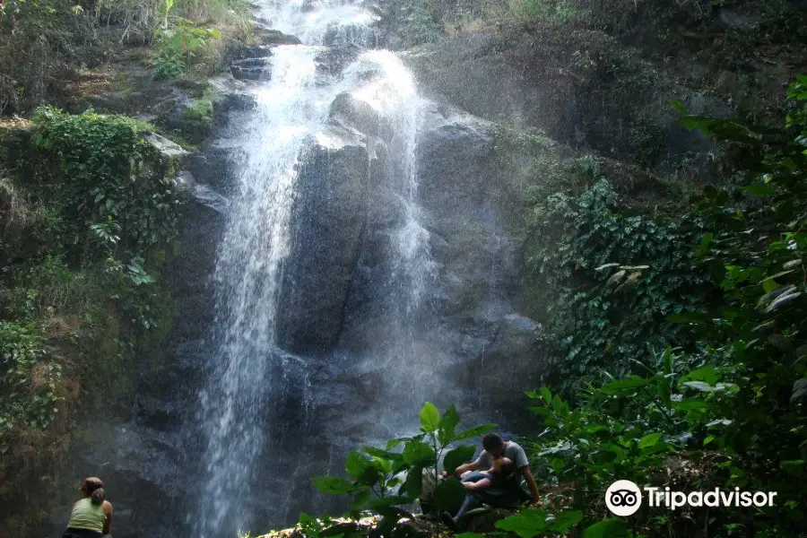 Waterfall la Piedra del Indio