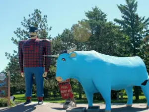 Paul Bunyan & Babe The Blue Ox