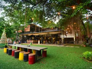 Sakapatat Beer Garden & Resto