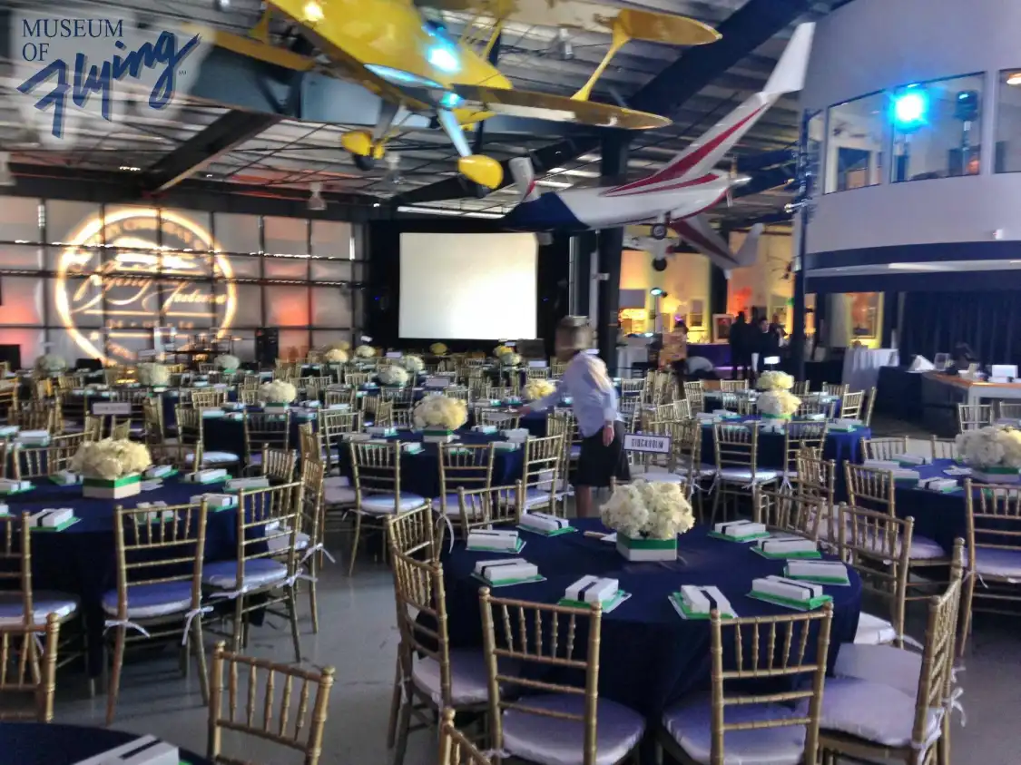 Hoteles cerca de Museum of Flying