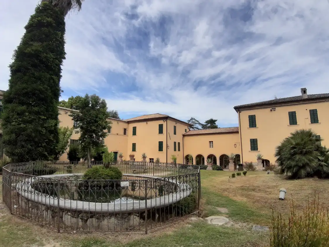 Hotels near Villa Barucchello