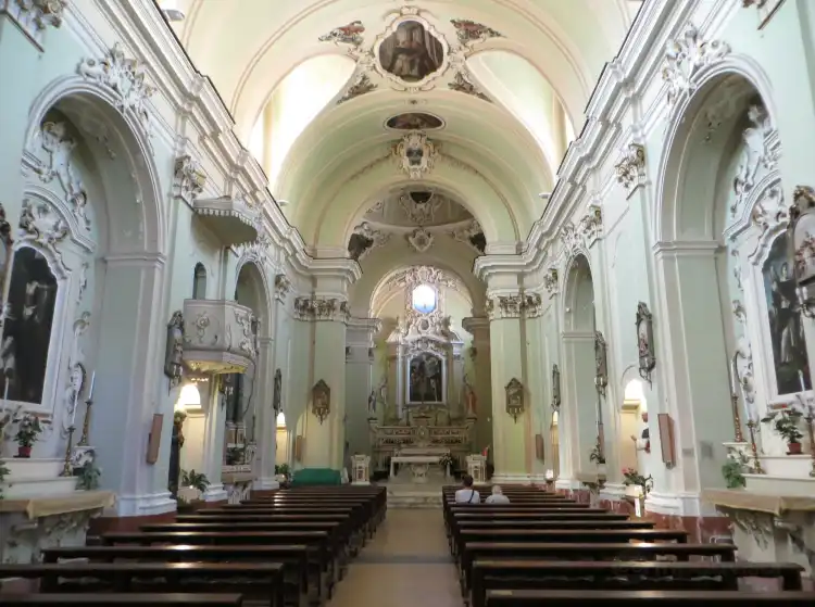 Các khách sạn gần Parrocchia San Domenico