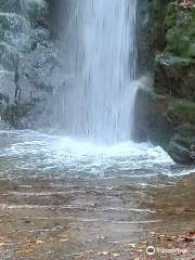 Dzveli Tbilisi Sulphur Waterfall