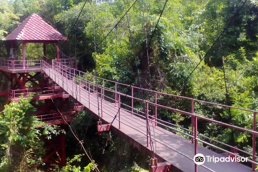 Thung Khai Botanic Garden (also signed Peninsula Botanic Garden)