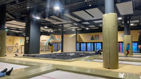 Freestyle Academy - Indoor Base