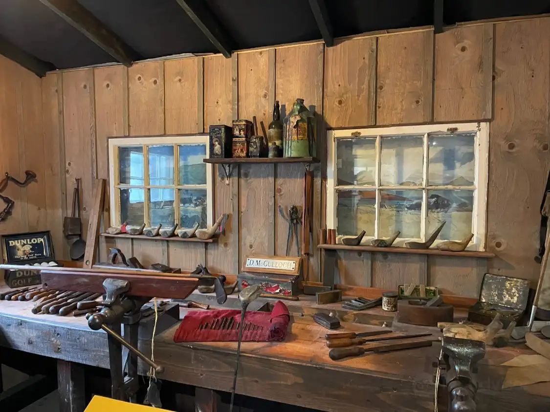 Hotels near Historylinks Museum