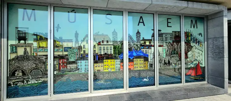 Hotels near Galway City Museum