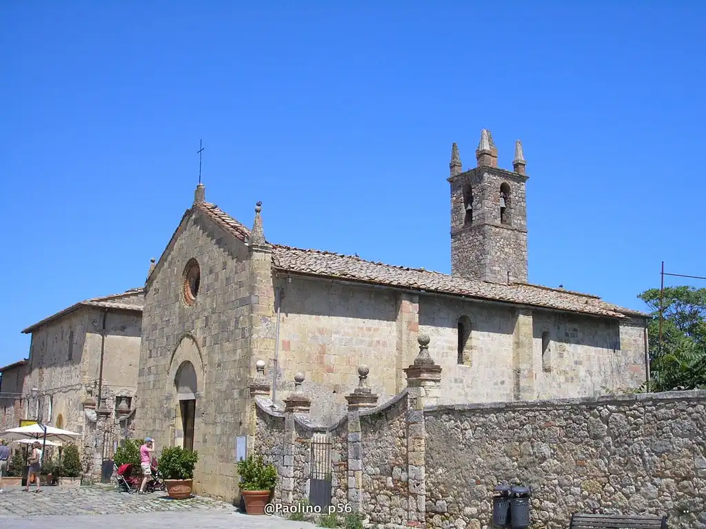 Chiesa di Santa Maria Assunta 주변 호텔
