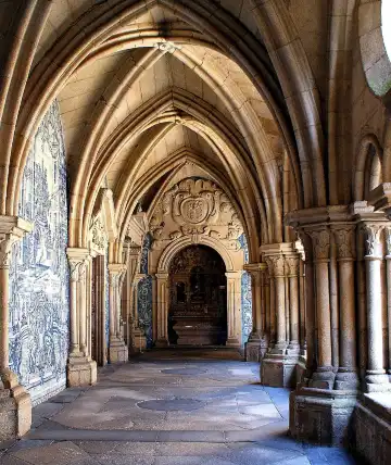 Hoteles cerca de Catedral de Oporto