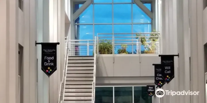 Moraine Valley Community College - Fine and Performing Arts Center