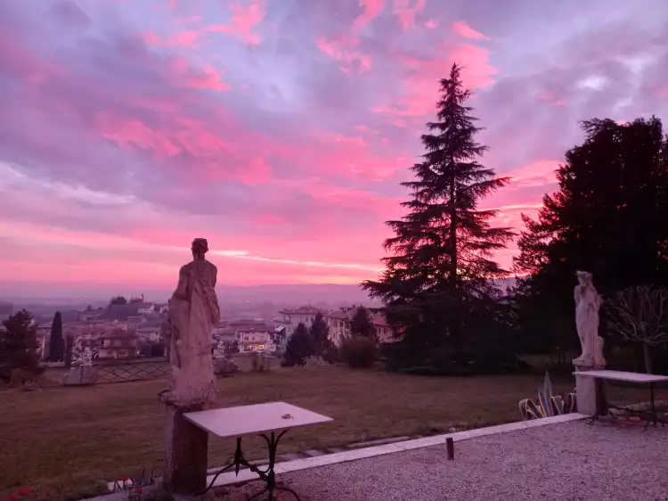 Hotels in Trissino