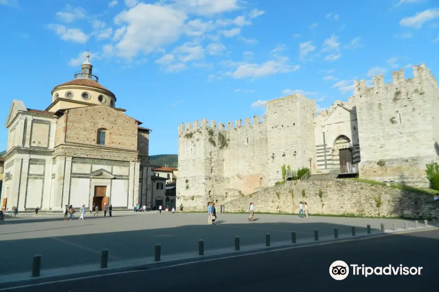 Piazza Santa Maria delle Carceri