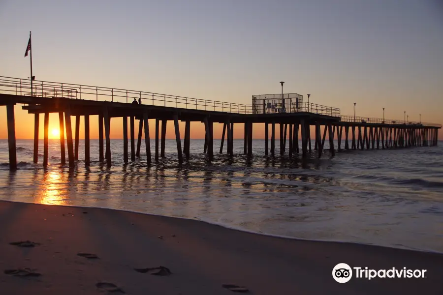 Ventnor Pier