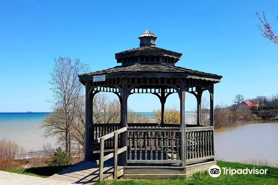 Charles Daley Park