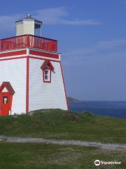 Fox Point Lighthouse