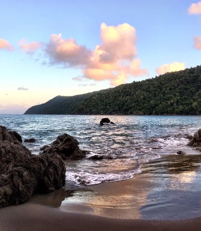 Etty Bay