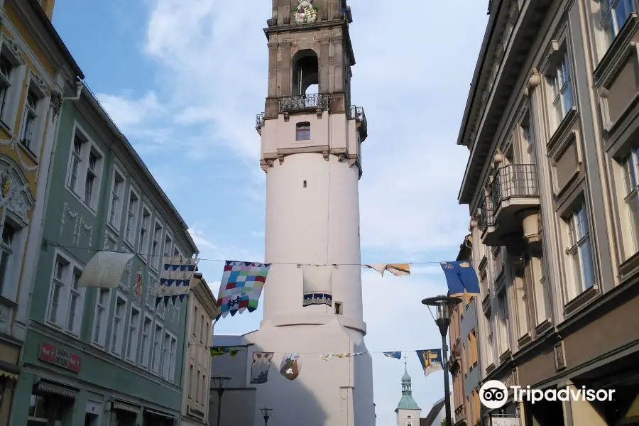 Leaning Tower of Bautzen / Reichenturm