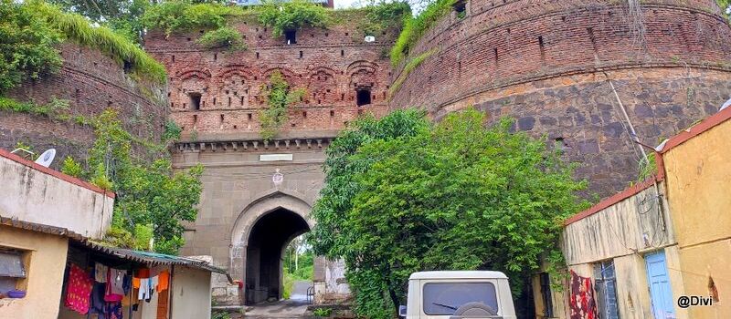 Induri fort