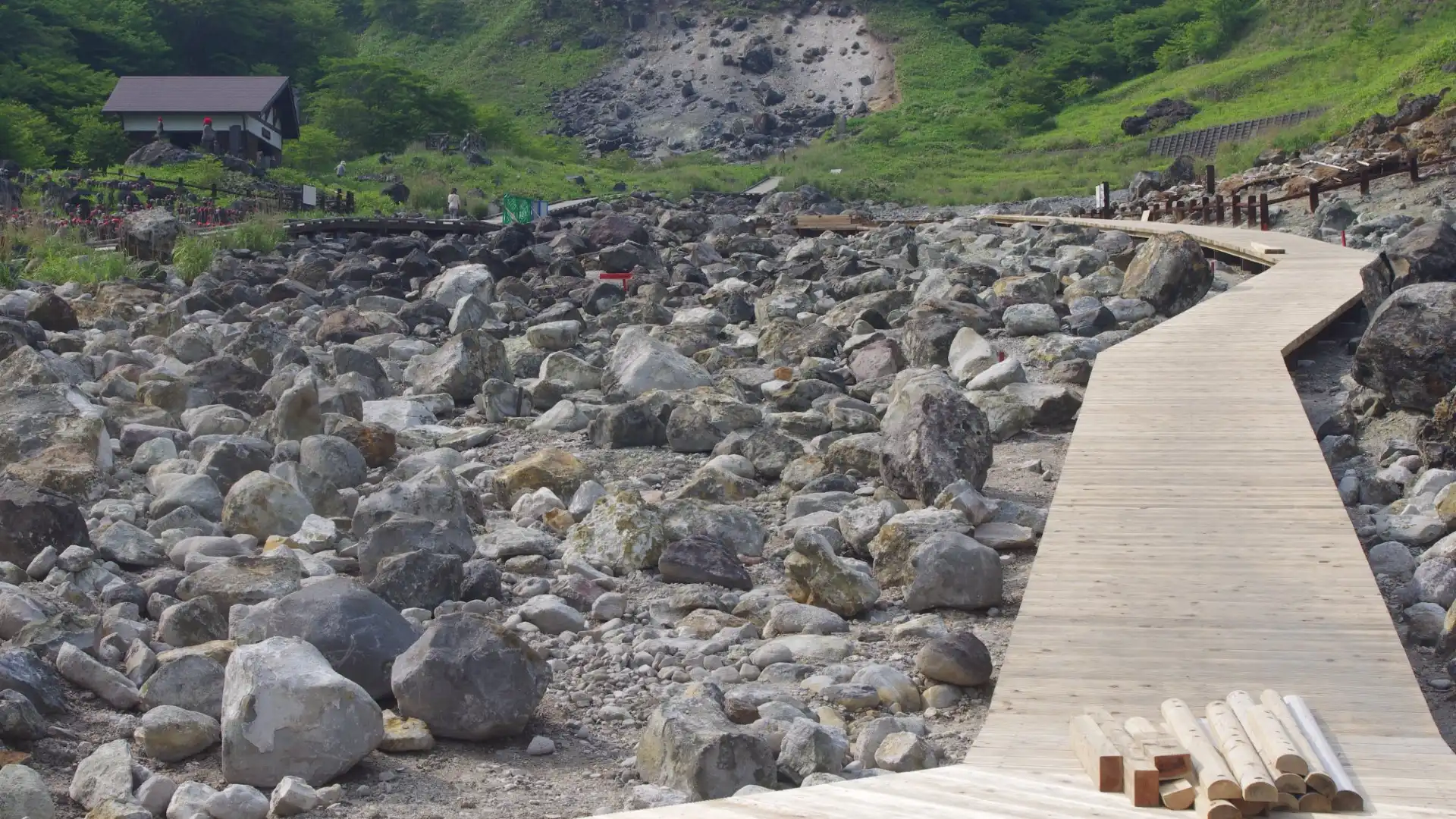 Hotels near Nasu Tourism Association