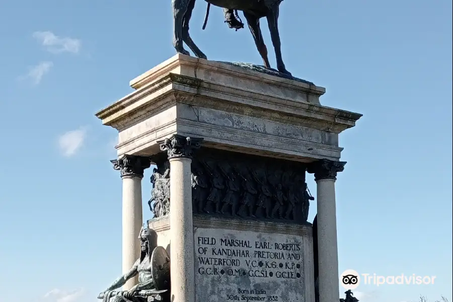 Lord Roberts Monument