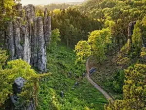 Hruba Skala - Rock City