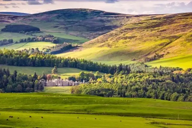 Hotels near Bowhill House & Grounds