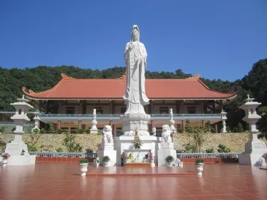 Yen Tu