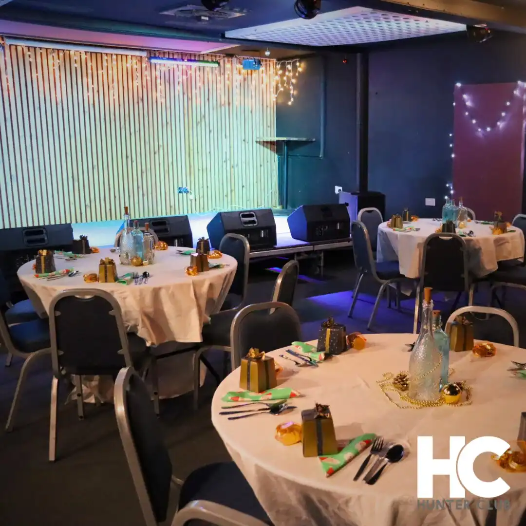 Hotels near Hunter Club Bar & Venue