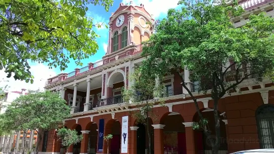 Bicentennial Cultural Center