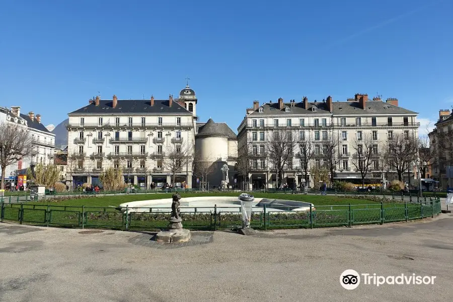 Place Victor Hugo