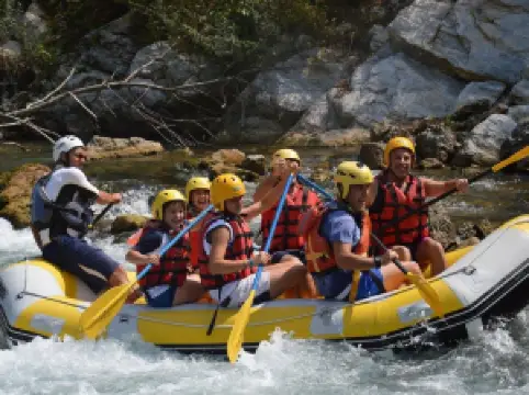Rafting Explorer Lao