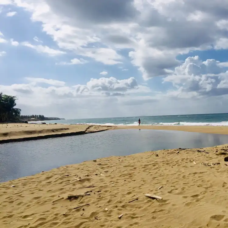 Hotels in Guaniquilla