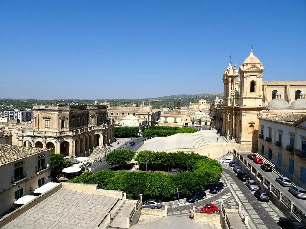 Hotel in zona Palazzo Ducezio (Municipio di Noto)