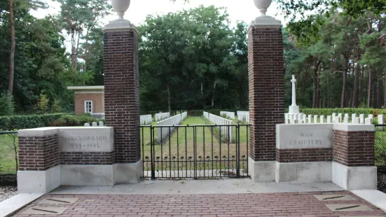 VALKENSWAARD WAR CEMETERY