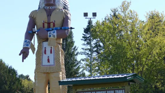 Hiawatha, World's Largest Native American Statue