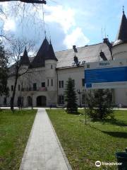Karolyi Castle