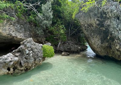 Kanumera Bay