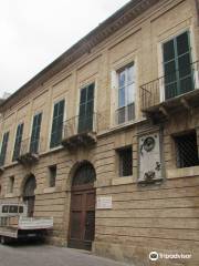 Palazzo De Crecchio