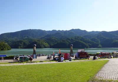 Lake Sagami Park