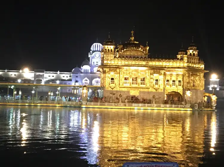 Hotels near Shri Durgiana Temple, Amritsar