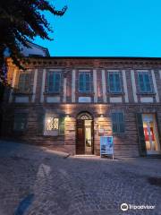 Palazzo Piacentini - Pinacoteca del Mare