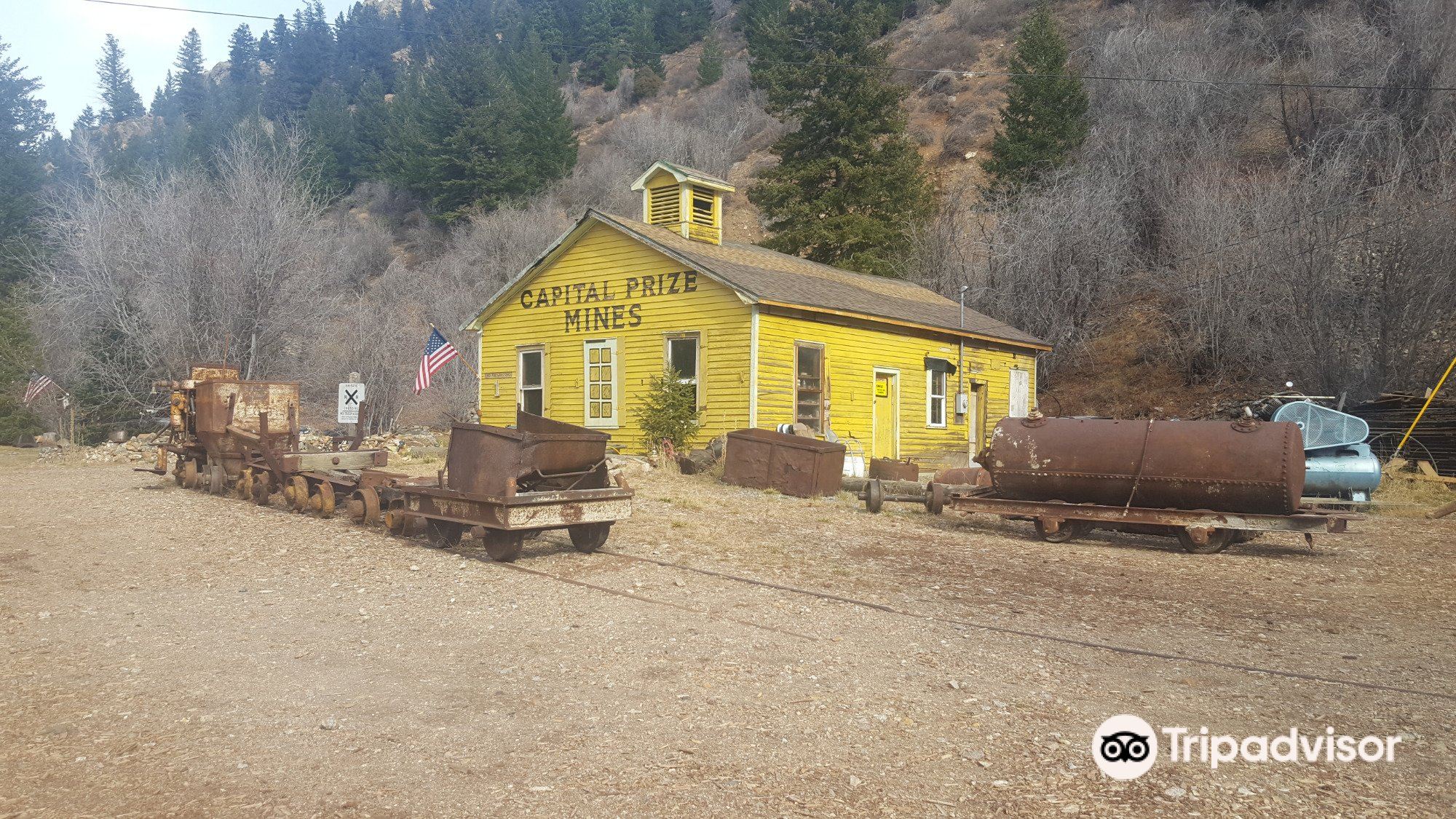 Mine Tours & Gold Panning - Georgetown Loop Railroad