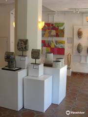 Ambos Galeria de Arte y Artefactos