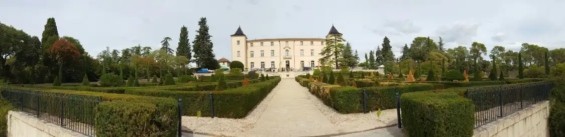 Hotels near Domaine Departemental de Restinclieres