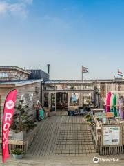 Hart Beach Quiksilver Surfschool - Surfles Scheveningen