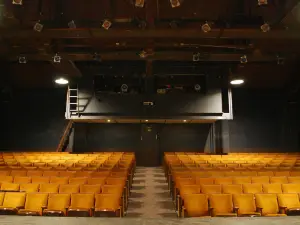 Chagrin Valley Little Theatre