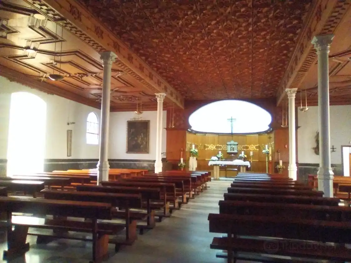 Hotels near Parroquia de San Miguel de Chamartin