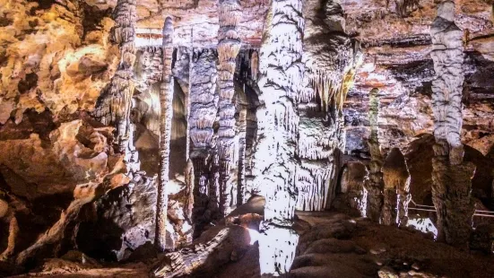 Monumento Natural Estadual Gruta Rei do Mato